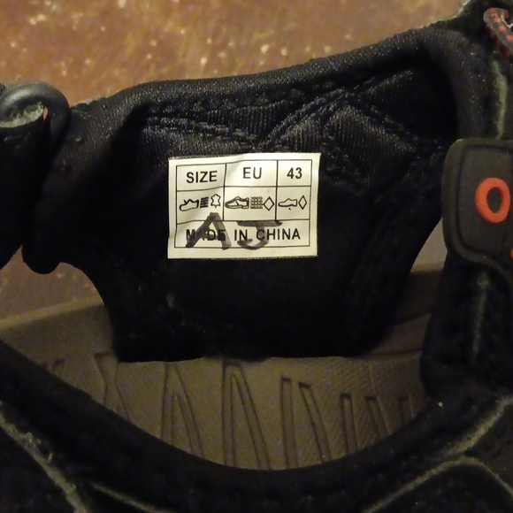 Flarut Hiking and Trail Sports Sandals - EU 43 - Picture 4 of 4